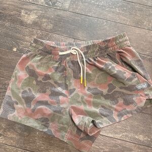 Marsh Wear- Camouflage Drawstring Women’s Shorts - Olive/Camo